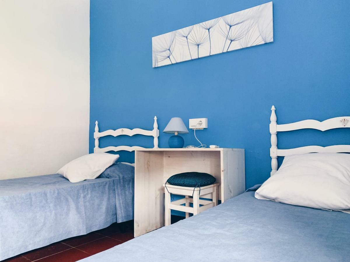 Hostal Portbou Exteriér fotografie